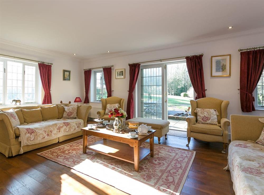 Light and airy living room at Twisly North Lodge in Catsfield, near Battle, Sussex, East Sussex