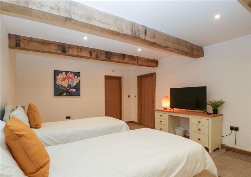 One of the 5 bedrooms (photo 5) at Two Parks Barn, Upton Bishop near Ross-On-Wye