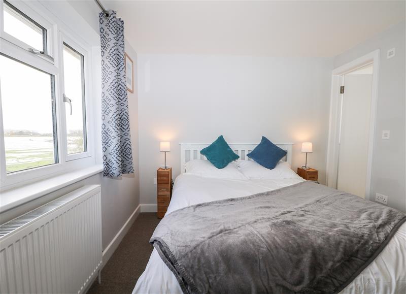 This is a bedroom at Two Tides, Langstone