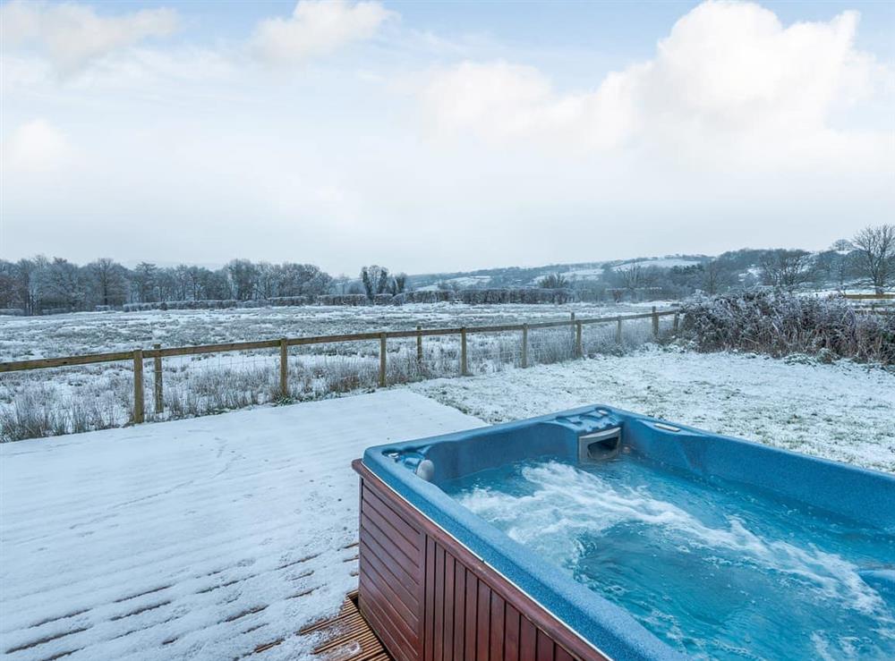 Hot tub at Ty Afal in Carno, Powys