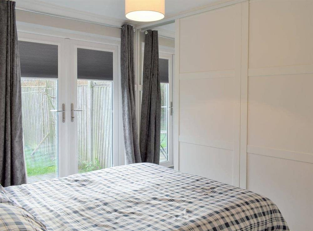 Double bedroom (photo 2) at Ty Bach Gwyn in Pentraeth, Anglesey, Gwynedd