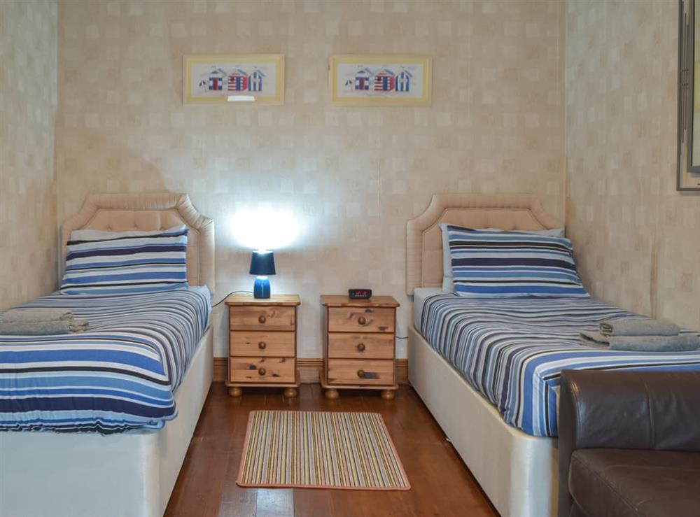 Twin bedroom at Ty Celyn in Broad Haven, Dyfed
