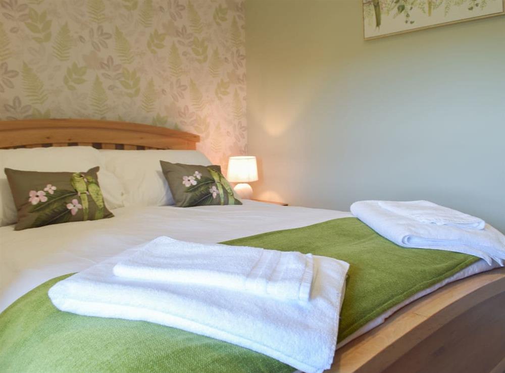 Double bedroom (photo 7) at Ty Celyn Farmhouse in Ponthenri, near Llanelli, Dyfed