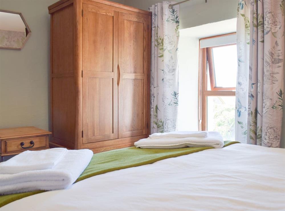 Double bedroom (photo 9) at Ty Celyn Farmhouse in Ponthenri, near Llanelli, Dyfed