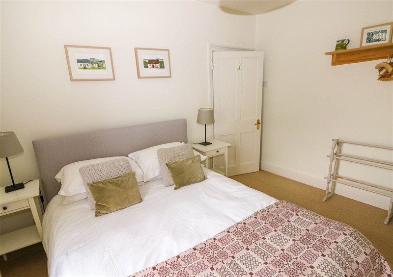 One of the 5 bedrooms at Ty Clyd, Newport