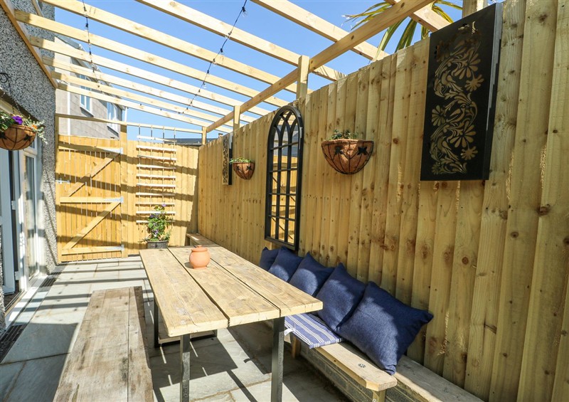 The patio in Ty Copr at Ty Copr, Amlwch