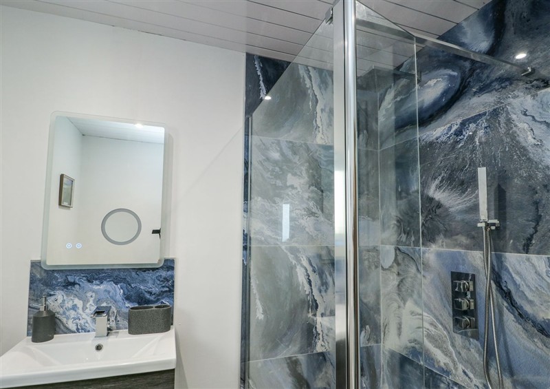 This is the bathroom (photo 2) at Ty Copr, Amlwch