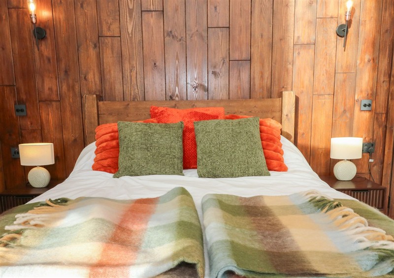 This is the bedroom (photo 3) at Ty Crwn - The Roundhouse, Near Lampeter