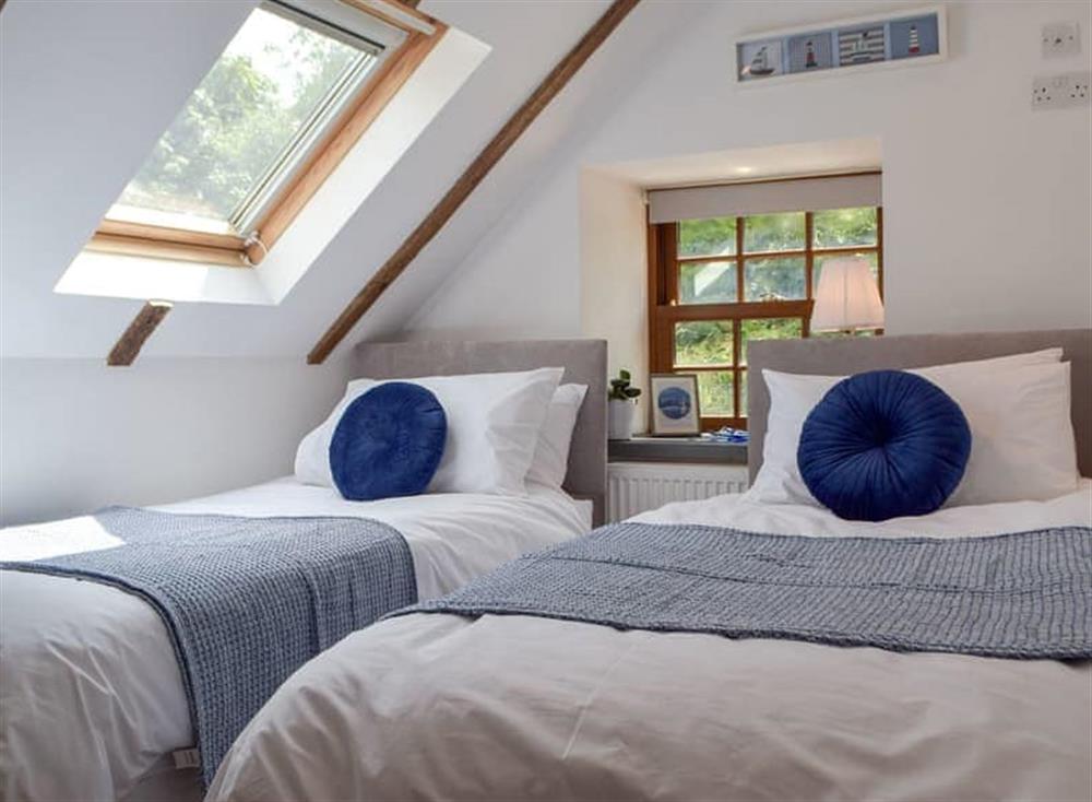 Twin bedroom at Ty-Ffaenor in Wallis, near Preseli Hills, Dyfed