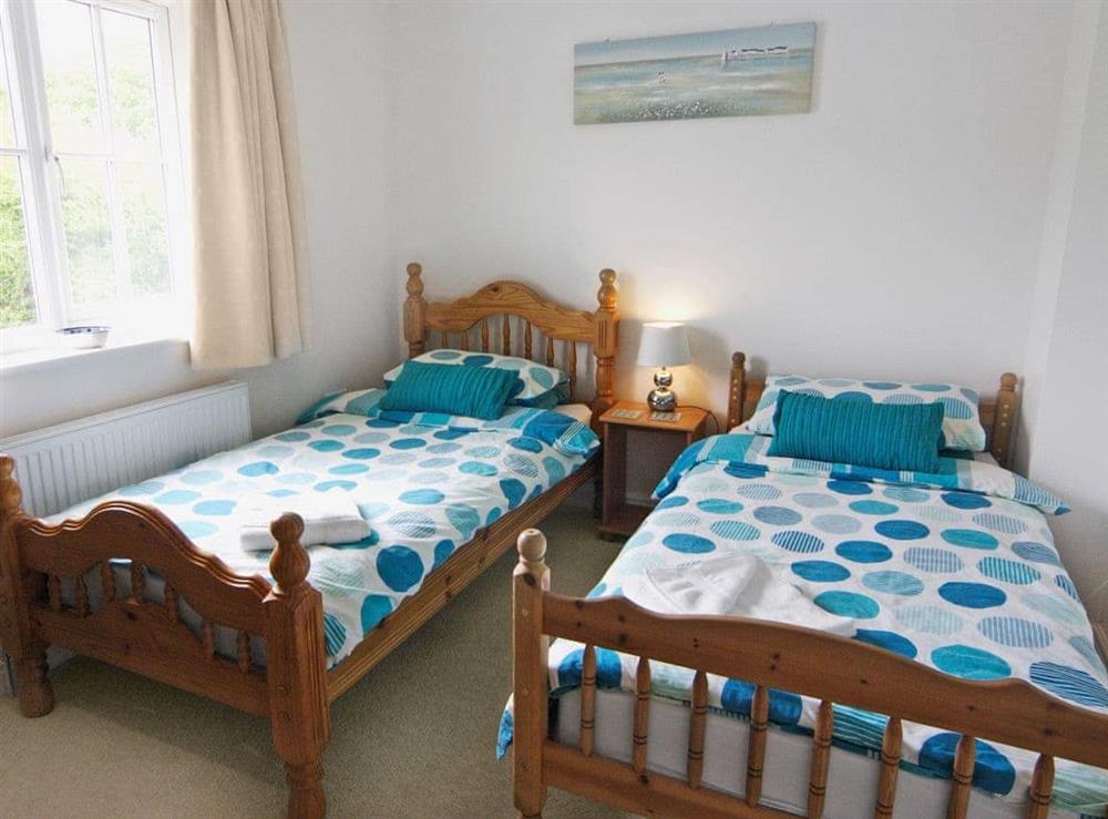 Twin bedroom at Ty Ffynnon in Aberystwyth, Dyfed