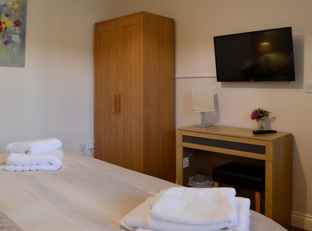 Lovely bedroom with double bed at Ty Glyndwr in Lower Cwm-twrch, near Llandovery, Powys