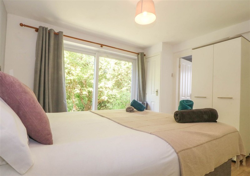 This is a bedroom (photo 2) at Ty Golau, Llanbedrog