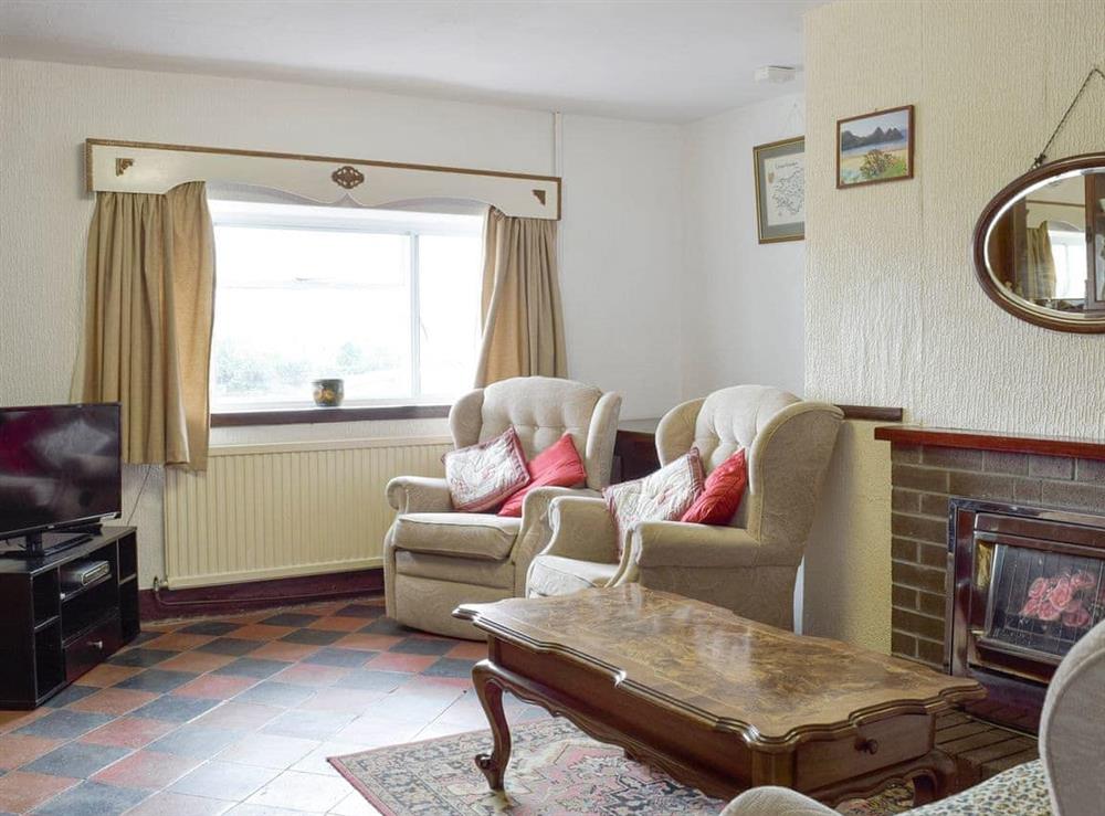 Welcoming living room at Ty-Gwyn in Cynheidre, near Llanelli, Dyfed
