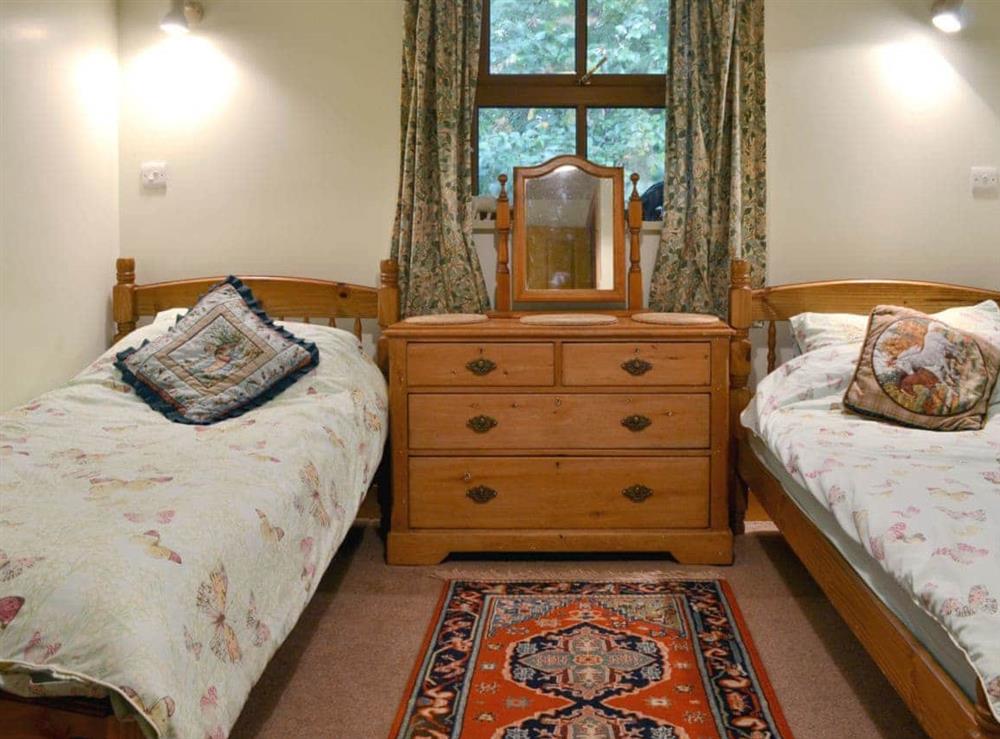 Comfy twin bedroom at Ty Gwyn in Llanbedrgoch, Anglesey., Gwynedd