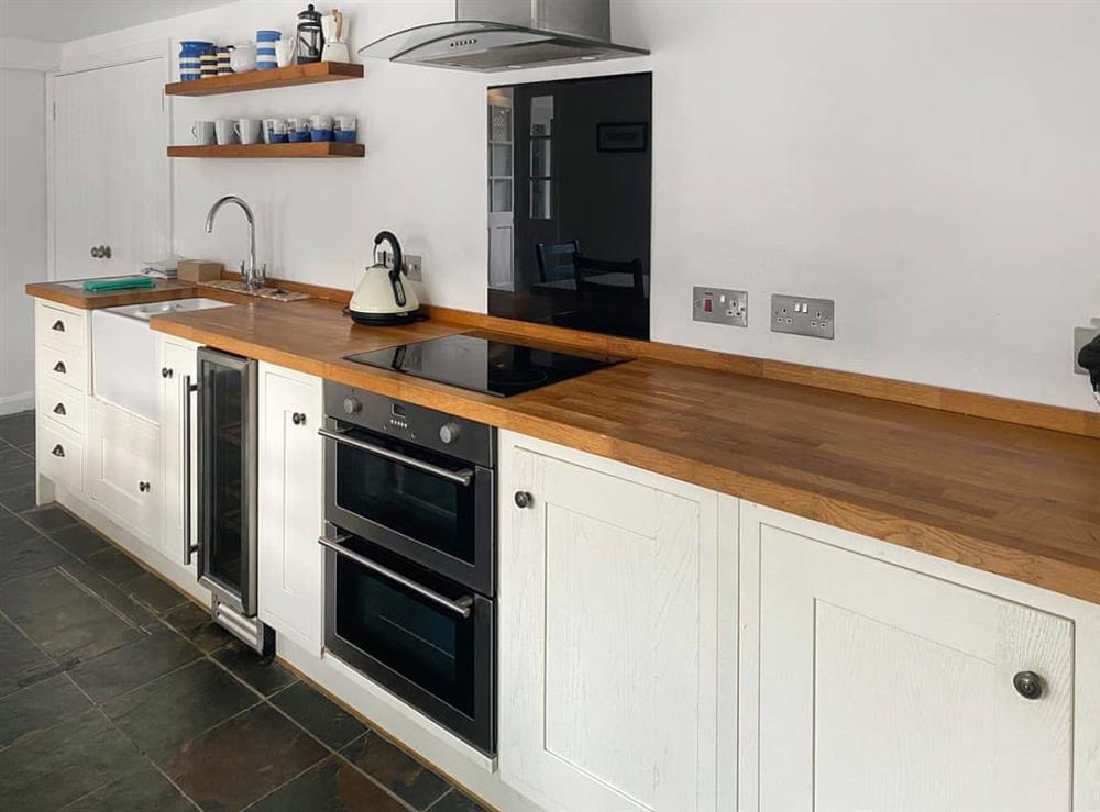 Kitchen at Ty Gwyn in Portscatho, Cornwall
