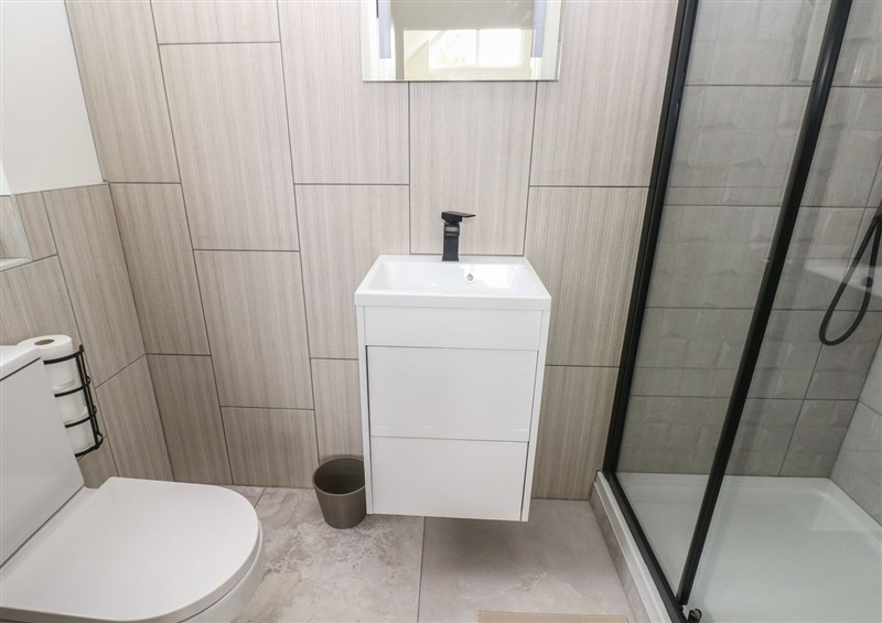 The bathroom at Ty Landsker, Houghton near Neyland