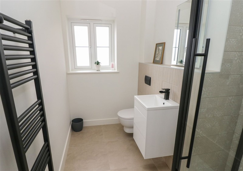 This is the bathroom (photo 3) at Ty Landsker, Houghton near Neyland