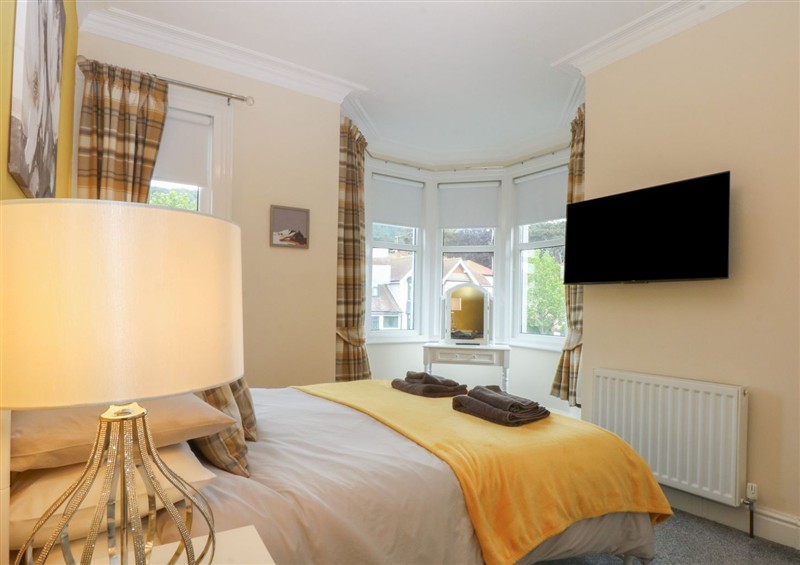 One of the 4 bedrooms (photo 2) at Ty Llwyd, Llandudno