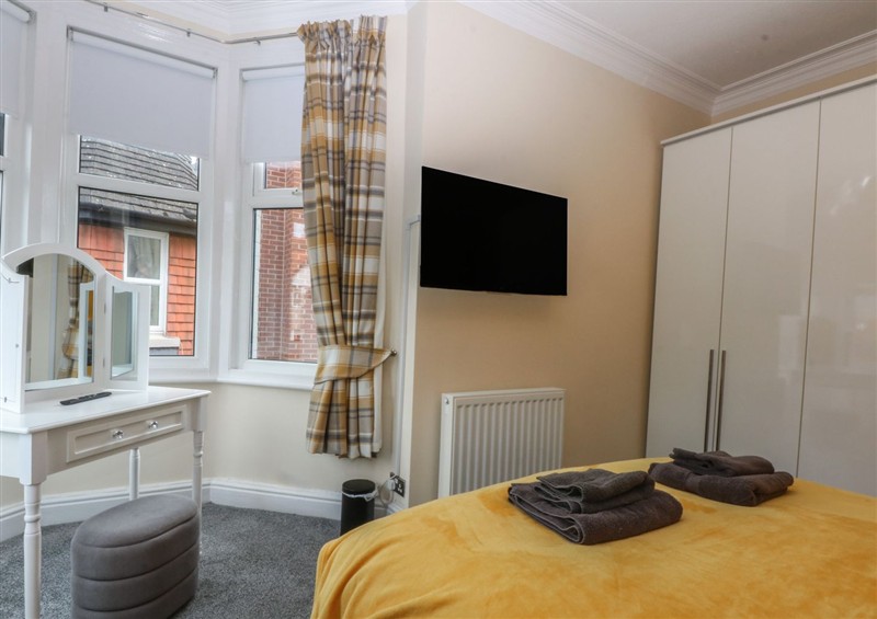 One of the 4 bedrooms (photo 3) at Ty Llwyd, Llandudno