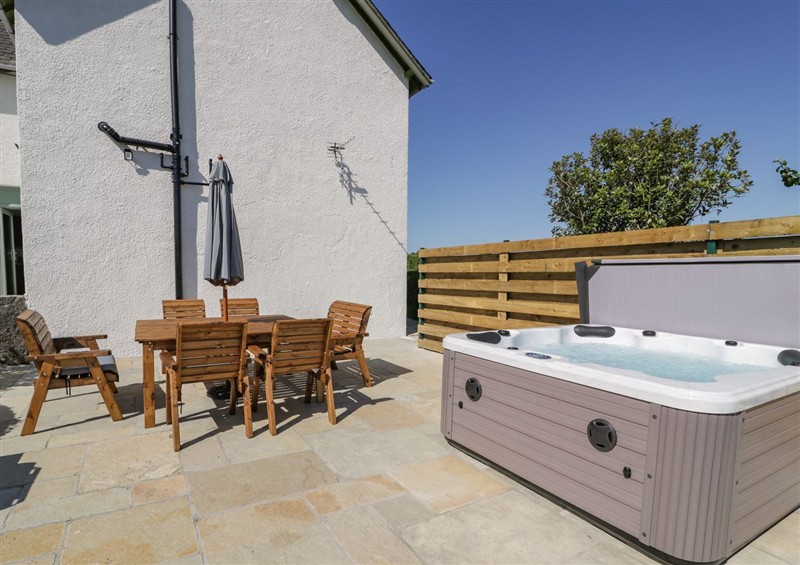 Spend some time in the hot tub at Ty Mawr Farm, Penmynydd near Llanfairpwllgwyngyll
