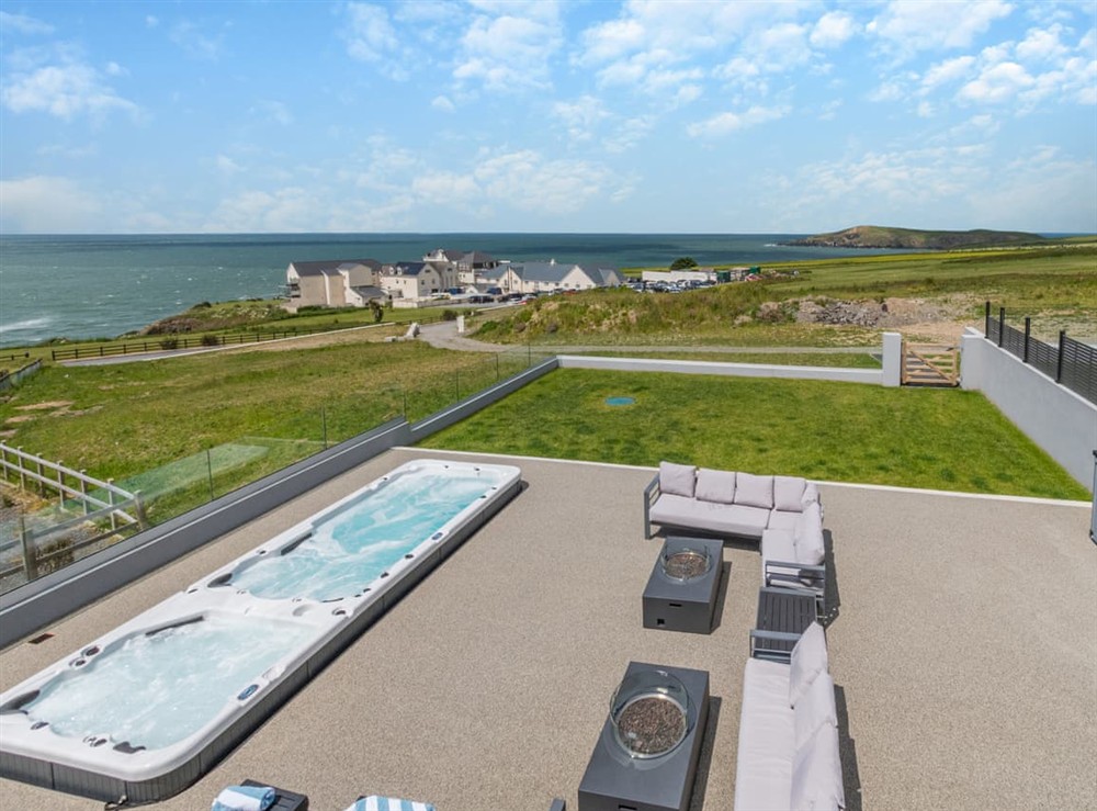 Outdoor area at Ty Mor in Gwbert, near Cardigan, Dyfed