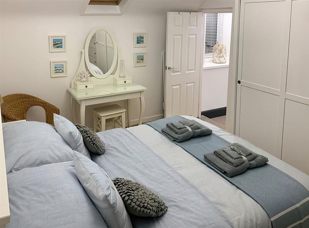 Double bedroom (photo 3) at Ty Newdd in Barmouth, Gwynedd