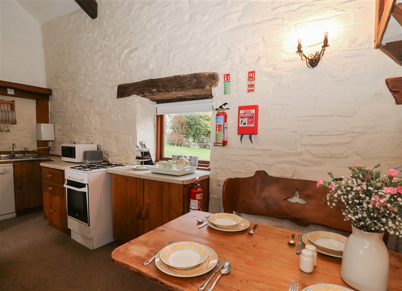 The setting at Ty Tarw, Llanybydder
