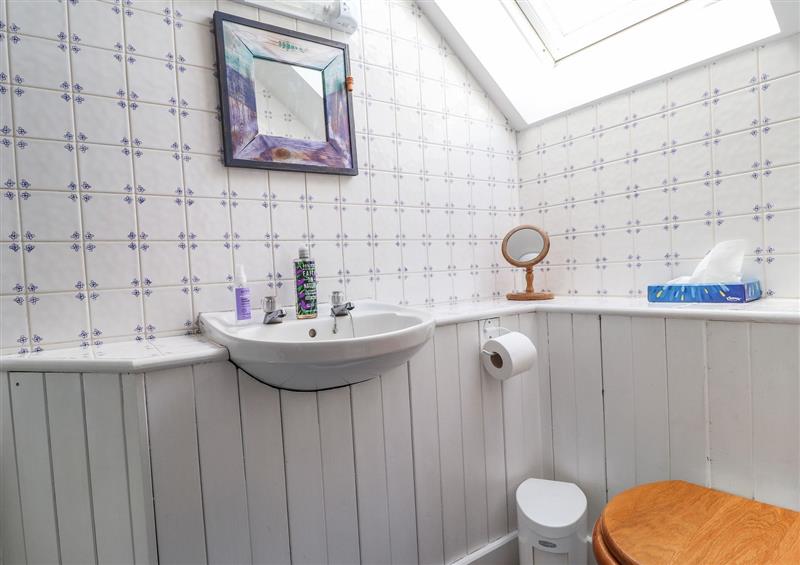 The bathroom (photo 2) at Tyddyn Bach, Newport