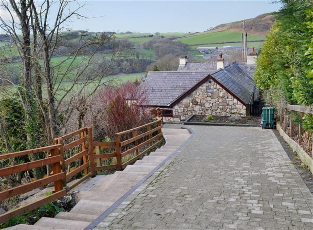 Photos of Tyddyn Du, Llanfair Talhaiarn, near Abergele, Clwyd