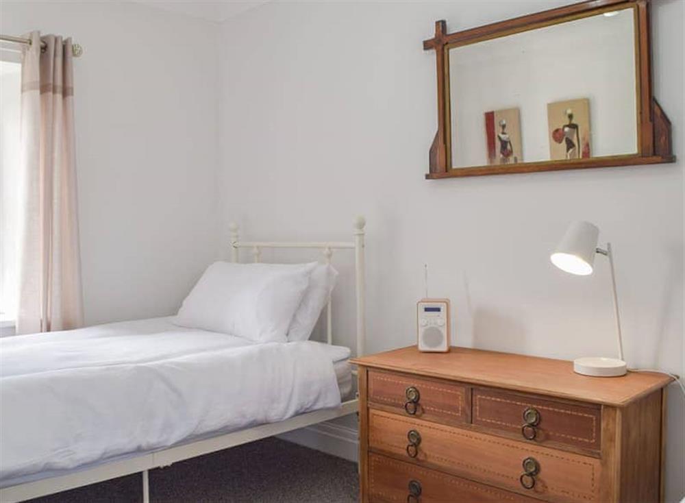 Twin bedroom (photo 2) at Tyn Y Coed in Beulah, Dyfed