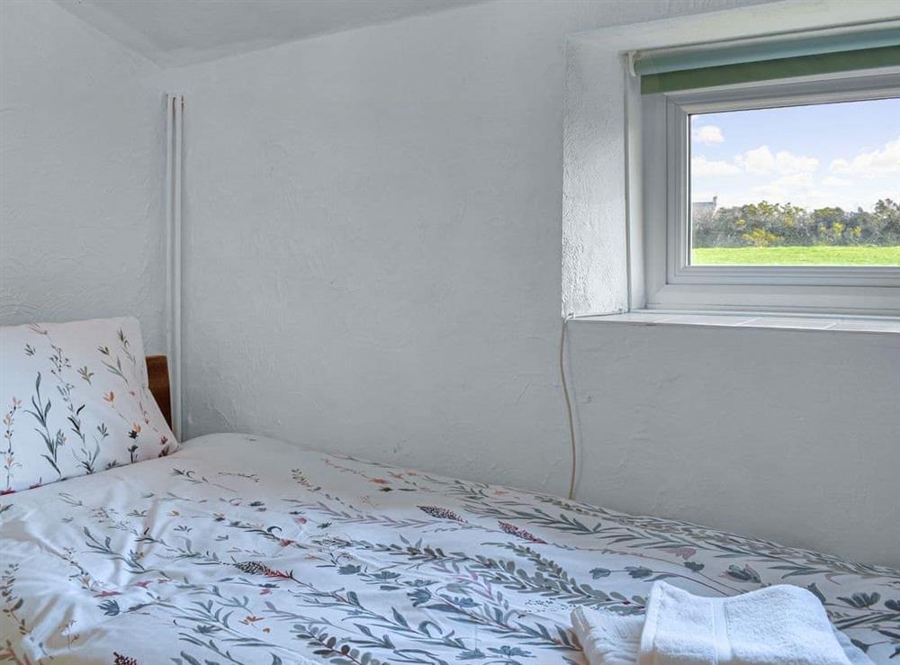 Single bedroom at Tyn Y Maen in Llanddeiniolen, near Bangor, Gwynedd