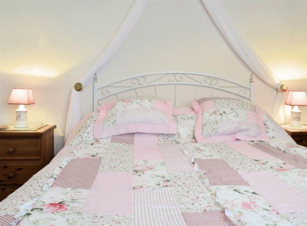 Relaxing double bedroom at Tynlone Villa in Swyddffynnon, near Devils Bridge, Dyfed
