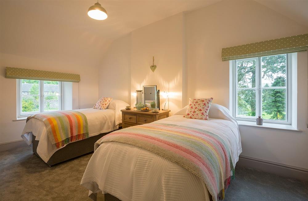 The twin bedroom at Ty'r Stocmon in Chirk, Wrexham