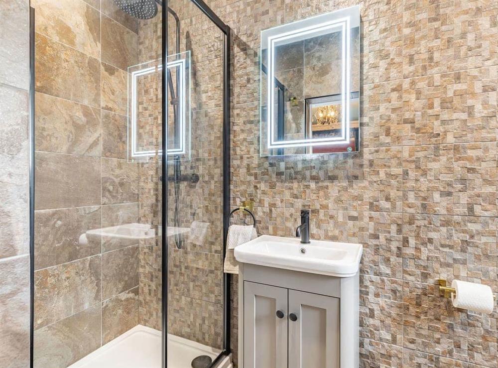 Shower room (photo 2) at Underhill House in Bridgnorth, Shropshire