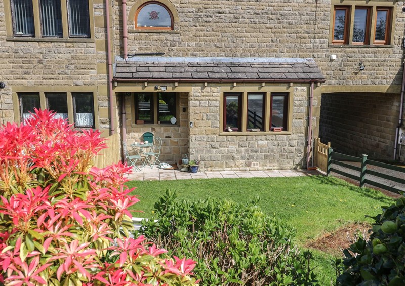 Enjoy the garden at Underview, Holmfirth