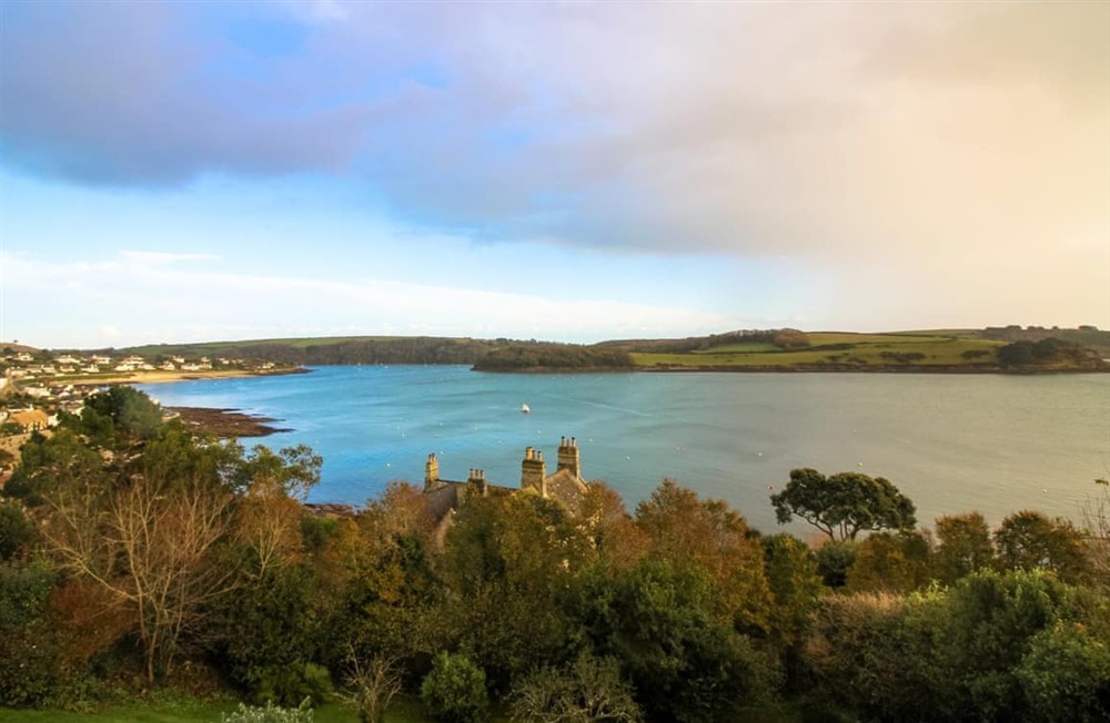 Outdoor area (photo 2) at Upper Cobblestones in St Mawes, Cornwall