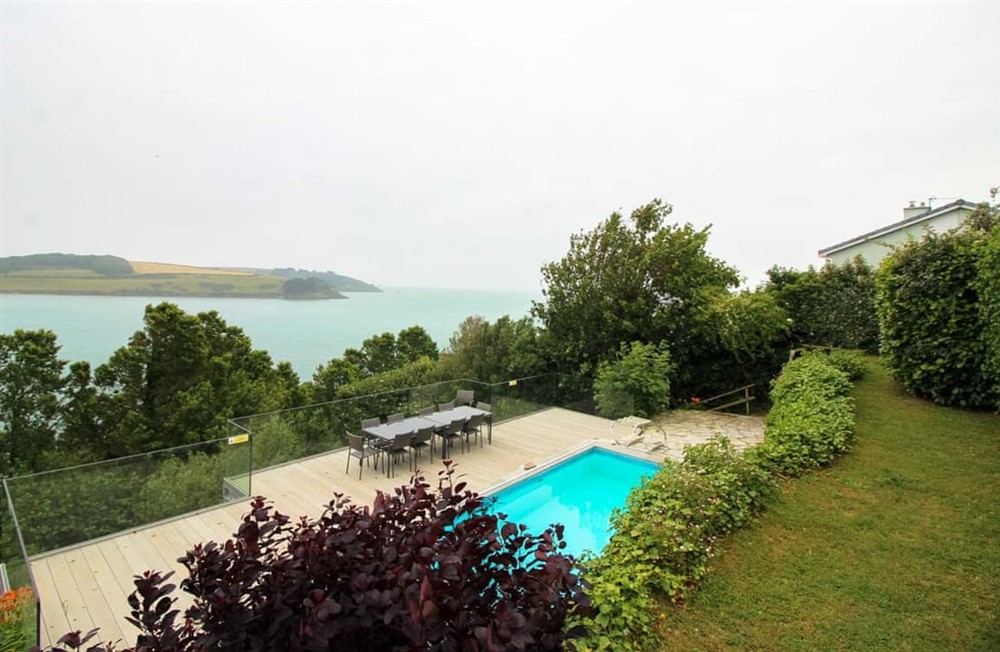 Outdoor area at Upper Cobblestones in St Mawes, Cornwall