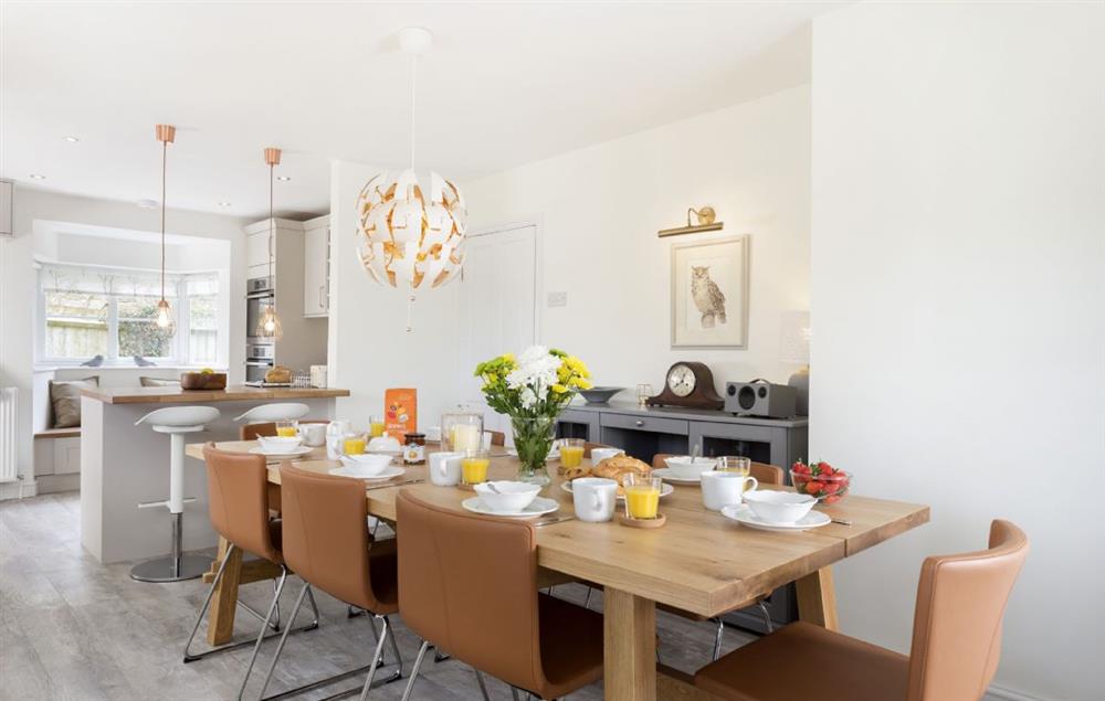 Open-plan kitchen and dining room at Upper End House, Shipton-under-Wychwood