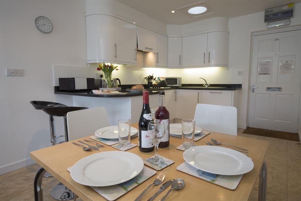 Modern well equipped kitchen with open plan dining/living room at Upper Fernlea in , Salcombe