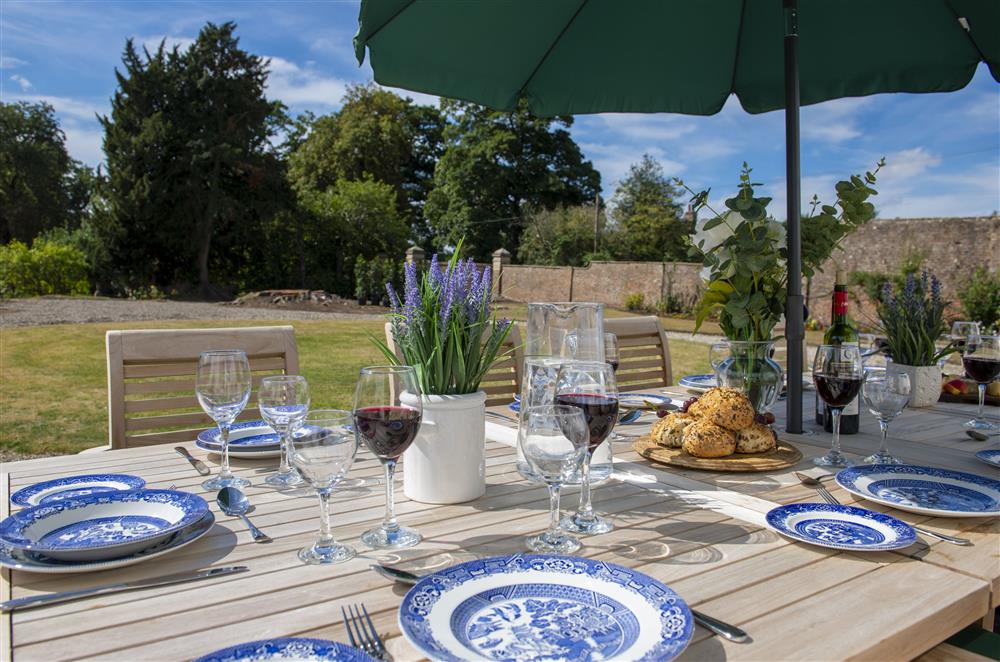 Enjoy an al-fresco lunch with a view at Upper Helmsley Hall, York