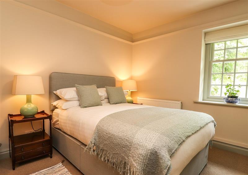 A bedroom in Upper Lodge at Upper Lodge, Bowness-on-Windermere