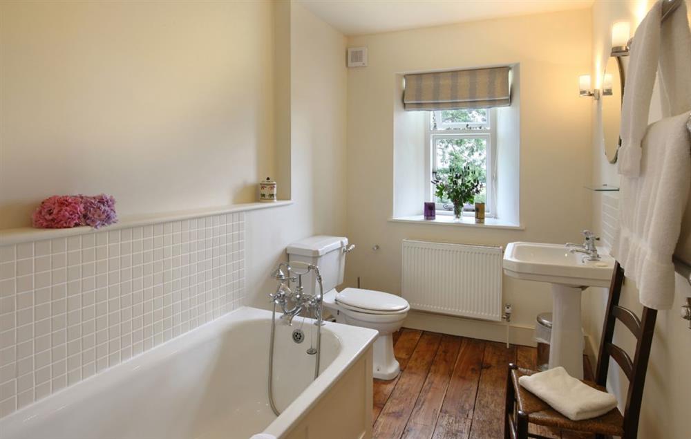 En-suite bathroom at Upper Mowley, Titley