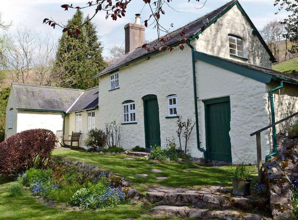 Wonderful 19th century cottage at Upper Stanbatch Cottage in Wentnor, near Bishops Castle, Shropshire