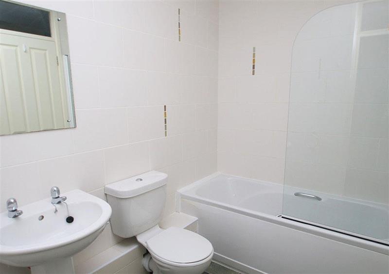 Bathroom at Valley Lodge 31, Callington