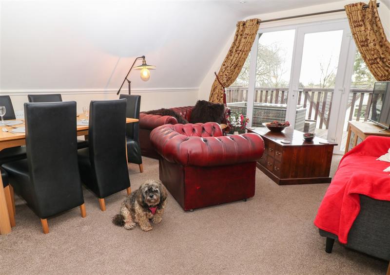 Enjoy the living room at Valley Lodge 33, Callington near Gunnislake