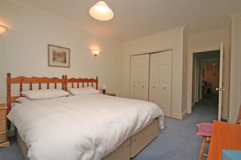 Twin zip and link bedroom (photo 2) at Valley View (Salcombe) in Sandhills Road, Salcombe