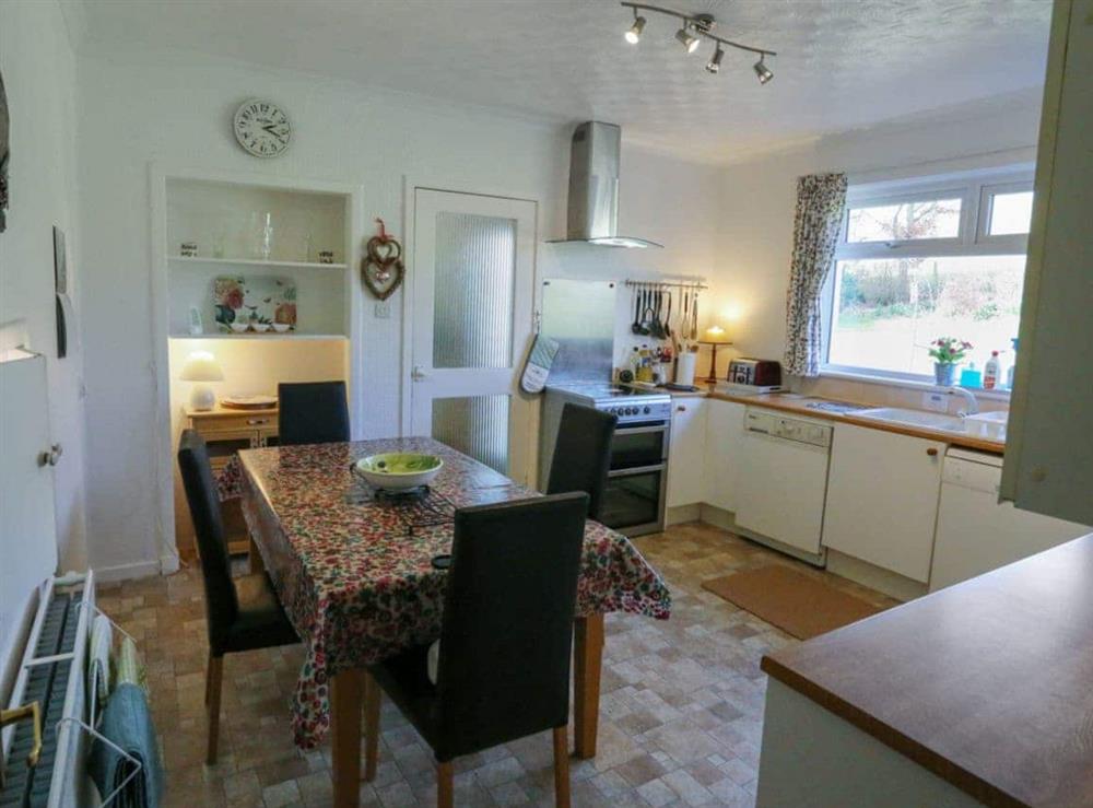 Generous sized�kitchen/dining room at Broughton, 