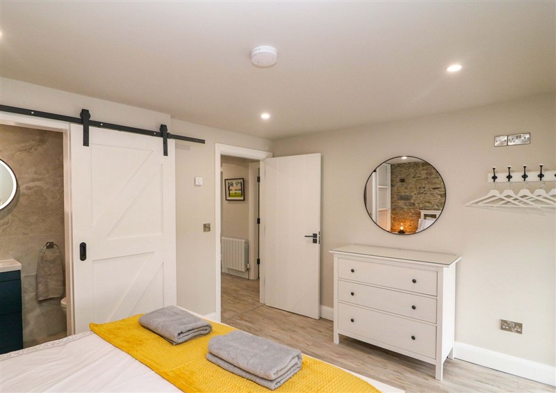 One of the 3 bedrooms (photo 3) at Valley View House, Kealkill