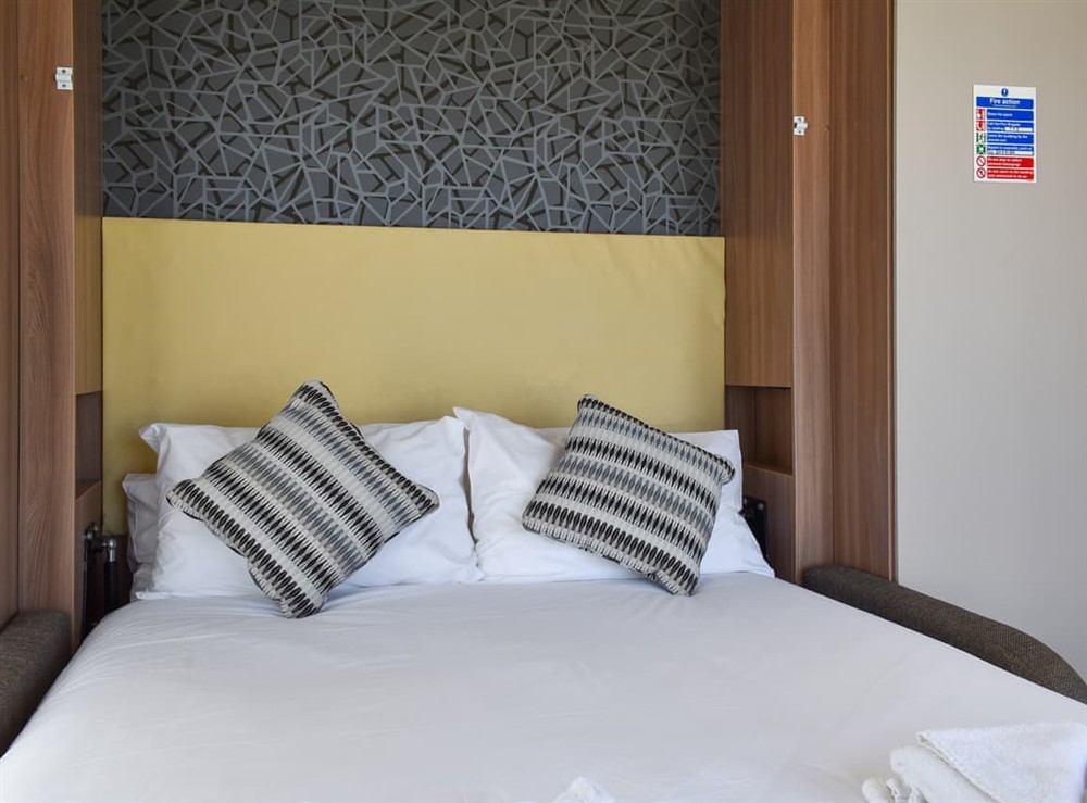 Double bedroom (photo 2) at Valley View in Liskeard, Cornwall