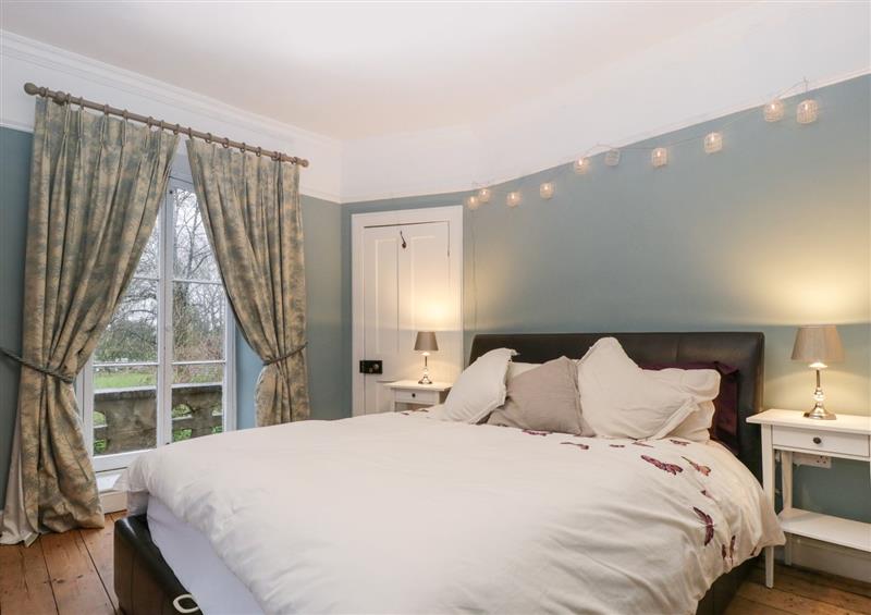 A bedroom in Vallis Oak Villa (photo 2) at Vallis Oak Villa, Frome